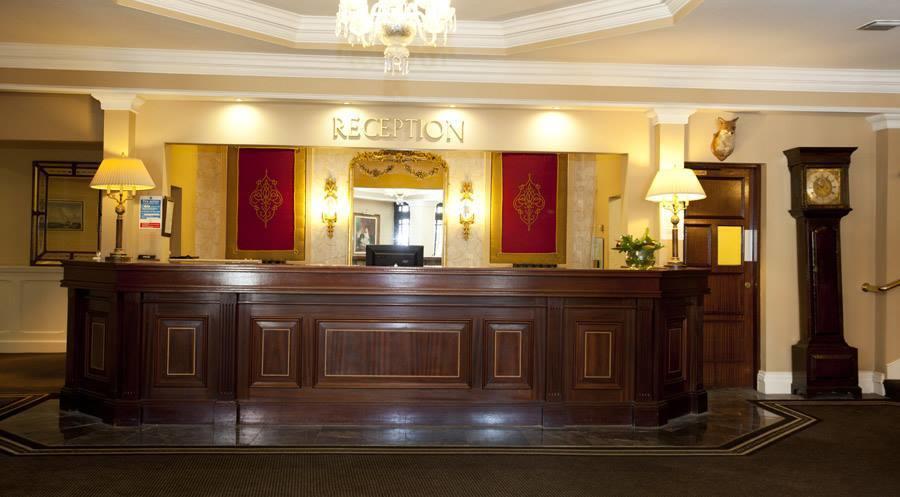 Tralee Central Hotel Esterno foto
